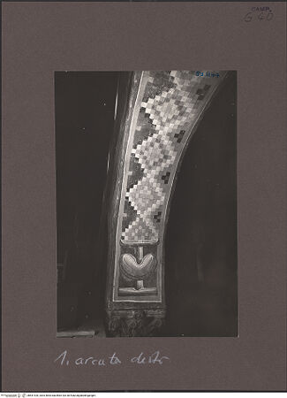 Vorderseite von Bibliotheca Hertziana [https://www.deutsche-digitale-bibliothek.de/content/lizenzen/rv-fz/] Szenen aus dem Neuen Testament und ProphetenSüdwand: Szenen aus dem Leben Christi und ProphetenDekoration der BogenlaibungenGeometrisches Ornamentband - östlicher Teil, bh541920_recto. Foto: Sansaini, Renato.