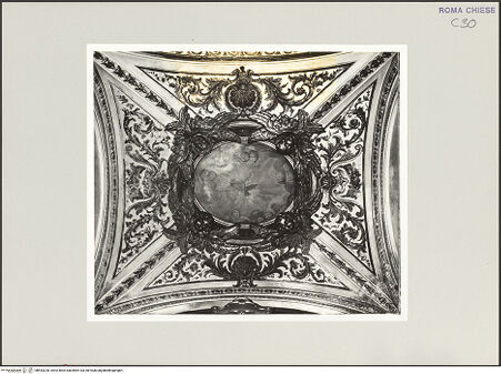 Vorderseite von Sopr. BAS ROMA [https://www.deutsche-digitale-bibliothek.de/content/lizenzen/rv-ez/] Der heilige Geist als Taube umgeben von Putti - , bh543228_recto. Foto.