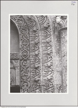 Vorderseite von Sigismondi, Roberto [http://creativecommons.org/licenses/by-nc-sa/4.0/] HauptportalArchivolten und Gewände - Archivolten und Gewände rechts, bh550534_recto. Foto: Sigismondi, Roberto.