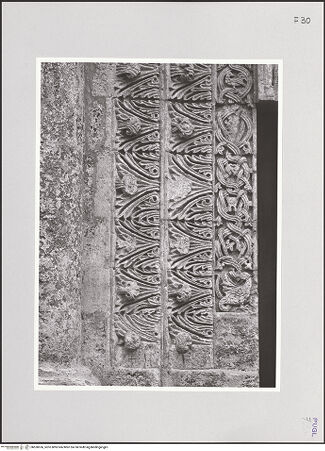 Vorderseite von Sigismondi, Roberto [http://creativecommons.org/licenses/by-nc-sa/4.0/] HauptportalArchivolten und Gewände - Gewände links, bh550536_recto. Foto: Sigismondi, Roberto.