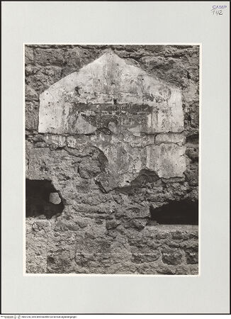 Vorderseite von unbekannt [https://www.deutsche-digitale-bibliothek.de/content/lizenzen/rv-ez/] Madonna - Gesamtansicht, bh551250_recto. Foto.