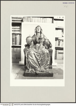 Vorderseite von Sopr. BAS ROMA [https://www.deutsche-digitale-bibliothek.de/content/lizenzen/rv-ez/] Madonna mit Kind - , bh552573_recto. Foto.