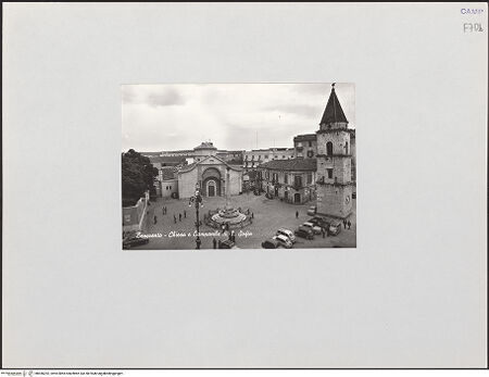 Vorderseite von unbekannt [https://www.deutsche-digitale-bibliothek.de/content/lizenzen/rv-ez/] Santa Sofia - Gesamtansicht mit Campanile, bh556252_recto. Foto.