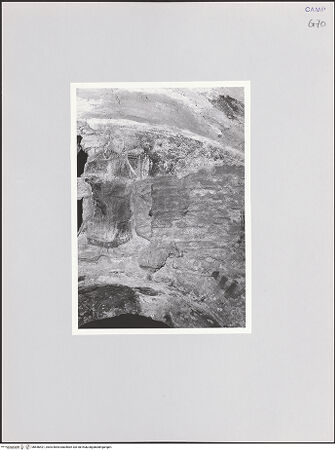 Vorderseite von Kunstgeschichtliches Institut Mainz [https://www.deutsche-digitale-bibliothek.de/content/lizenzen/rv-fz/] FreskenzyklusApsis und Stirnwand (Pantokrator, Madonna und Engel) - Stirnwand, Detail: Pantokrator, bh556421_recto. Foto.