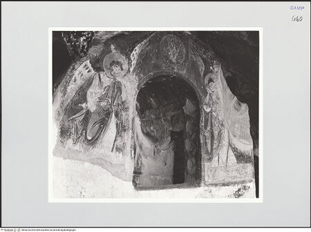 Vorderseite von Sigismondi, Roberto [http://creativecommons.org/licenses/by-nc-sa/4.0/] Hand Gottes und zwei Engel - Gesamtansicht der Wand (nach der Restaurierung), bh556744_recto. Foto: Sigismondi, Roberto.