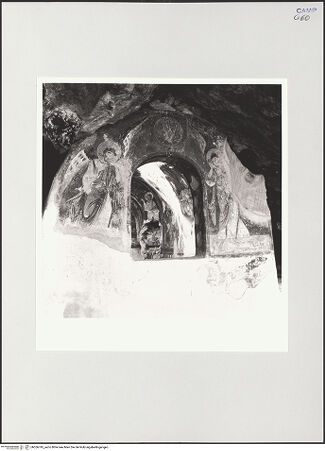 Vorderseite von Sigismondi, Roberto [http://creativecommons.org/licenses/by-nc-sa/4.0/] Hand Gottes und zwei Engel - Gesamtansicht der Wand (nach der Restaurierung), bh556745_recto. Foto: Sigismondi, Roberto.