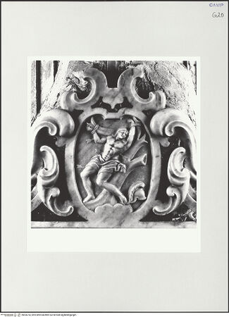 Vorderseite von Sigismondi, Roberto [https://www.deutsche-digitale-bibliothek.de/content/lizenzen/rv-fz/] Weihwasserbecken mit Relief des heiligen Sebastian - Detail: Heiliger Sebastian, bh556754_recto. Foto: Sigismondi, Roberto.