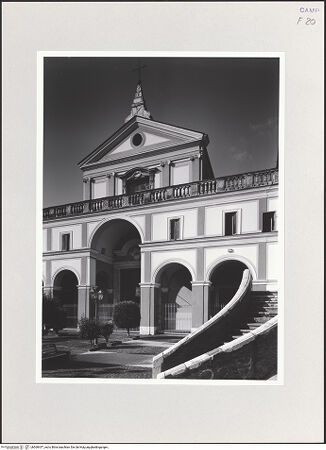 Vorderseite von Spina, Luigi [https://www.deutsche-digitale-bibliothek.de/content/lizenzen/rv-ez/] Chiesa dell'Annunciata - Fassade, bh560437_recto. Foto: Spina, Luigi.