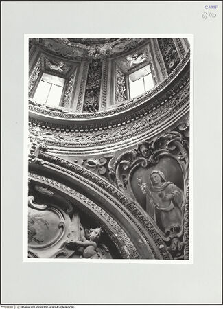 Vorderseite von Spina, Luigi [https://www.deutsche-digitale-bibliothek.de/content/lizenzen/rv-ez/] DuomoCappella di Santa Maria Suricorum - Detailansicht der Kuppel mit Zwickeln und Tambourfenstern, bh560443_recto. Foto: Spina, Luigi.