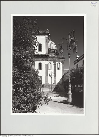 Vorderseite von Spina, Luigi [https://www.deutsche-digitale-bibliothek.de/content/lizenzen/rv-ez/] Chiesa dell'Annunciata - Rückseite des Chores, bh560450_recto. Foto: Spina, Luigi.