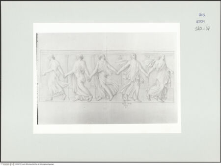 Vorderseite von Courtauld Institute, Conway Library [https://www.deutsche-digitale-bibliothek.de/content/lizenzen/rv-ez/] Fünf tanzende Mädchen (Relief, Villa Borghese, Rom) - , bh560731_recto. Foto.