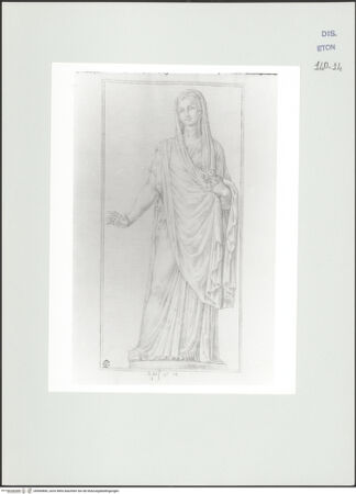 Vorderseite von Courtauld Institute, Conway Library [https://www.deutsche-digitale-bibliothek.de/content/lizenzen/rv-ez/] Stehende weibliche Gewandfigur (Statue, Villa Montalto, Rom) - , bh560860_recto. Foto.