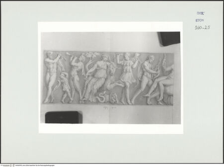 Vorderseite von Courtauld Institute, Conway Library [https://www.deutsche-digitale-bibliothek.de/content/lizenzen/rv-ez/] Zeichnungen nach einem Bacchus-Sarkophag (Villa Albani, Rom)Linker Teil des Reliefs - , bh560995_recto. Foto.