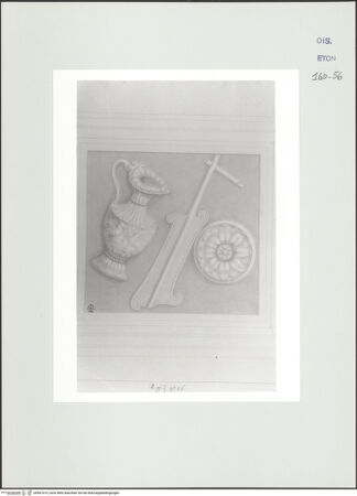 Vorderseite von Courtauld Institute, Conway Library [https://www.deutsche-digitale-bibliothek.de/content/lizenzen/rv-ez/] Serie von Zeichnungen nach einem Altar (?) der Fortuna (Villa Albani, Rom)Relief der Rückseite - , bh561015_recto. Foto.