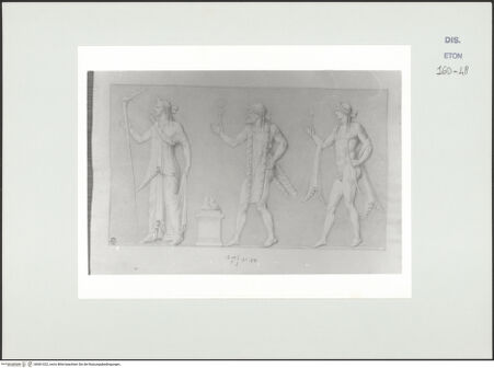 Vorderseite von Courtauld Institute, Conway Library [https://www.deutsche-digitale-bibliothek.de/content/lizenzen/rv-ez/] Zeichnungen nach einem runden Sockel mit Reliefdekoration (Villa Albani, Rom)Ansicht des Reliefs: Diana, Merkur und Apollo - , bh561022_recto. Foto.