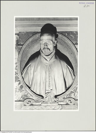 Vorderseite von Bibliotheca Hertziana [https://www.deutsche-digitale-bibliothek.de/content/lizenzen/rv-fz/] Grabmal des Pedro Foix de MontoyaBüste des Pedro Foix de Montoya - Detail: Büste, bh563007_recto. Foto: D'Onofrio, Cesare.