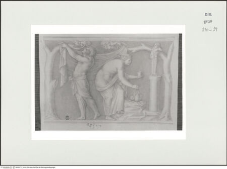 Vorderseite von Courtauld Institute, Conway Library [https://www.deutsche-digitale-bibliothek.de/content/lizenzen/rv-ez/] Serie von Zeichnungen nach einem antiken Sarkophag mit Reliefschmuck (Museo Archeologico Nazionale, Neapel)Opfernde Mänade und Satyr (Relief der linken Schmalseite) - , bh563737_recto. Foto.