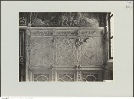 Vorderseite von Bibliotheca Hertziana [https://www.deutsche-digitale-bibliothek.de/content/lizenzen/rv-fz/] Engel mit Passionswerkzeugen und Festons - Linke Seite (vor der Kriegszerstörung), bh564049_recto. Foto: Schmidt, Hans Werner.