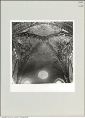 Vorderseite von Bibliotheca Hertziana [https://www.deutsche-digitale-bibliothek.de/content/lizenzen/rv-fz/] Engelschöre - Blick in das Gewölbe, bh564050_recto. Foto: Schmidt, Hans Werner.