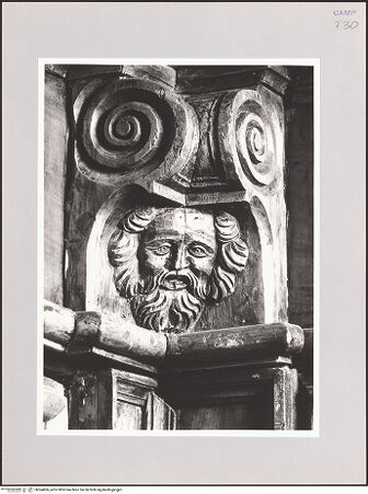 Vorderseite von Sigismondi, Roberto [http://creativecommons.org/licenses/by-nc-sa/4.0/] Holzvertäfelung - Detail einer Konsole, bh564866_recto. Foto: Sigismondi, Roberto.