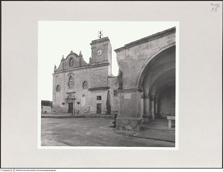 Vorderseite von Sigismondi, Roberto [https://www.deutsche-digitale-bibliothek.de/content/lizenzen/rv-fz/] San Giorgio - Schrägansicht der Fassade, bh564964_recto. Foto: Sigismondi, Roberto.