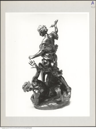 Vorderseite von London, Daniel Katz Ltd. [https://www.deutsche-digitale-bibliothek.de/content/lizenzen/rv-ez/] Der Erzengel Michael kämpft gegen den Teufel - Ansicht von rechts, bh565229_recto. Foto.