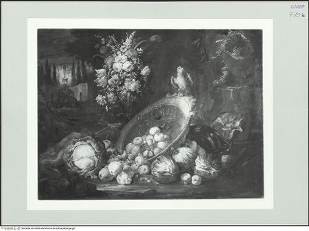 Vorderseite von Pedicini, Luciano [https://www.deutsche-digitale-bibliothek.de/content/lizenzen/rv-ez/] Blumenstilleben mit Früchten, Gemüse und Vögeln - Gesamtansicht, bh565385_recto. Foto: Pedicini, Luciano.