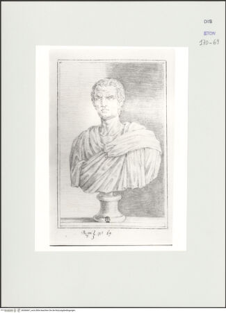 Vorderseite von Courtauld Institute, Conway Library [https://www.deutsche-digitale-bibliothek.de/content/lizenzen/rv-ez/] Büste eines Mannes mit Umhang (Palazzo Chigi, Rom) - , bh566667_recto. Foto.