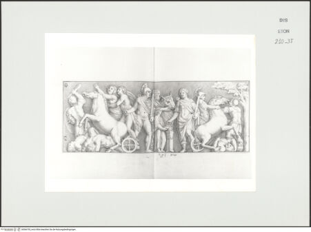 Vorderseite von Courtauld Institute, Conway Library [https://www.deutsche-digitale-bibliothek.de/content/lizenzen/rv-ez/] Mythologische Szene mit dem Raub einer Frau (Relief, Palazzo Mattei, Roma) - , bh566753_recto. Foto.