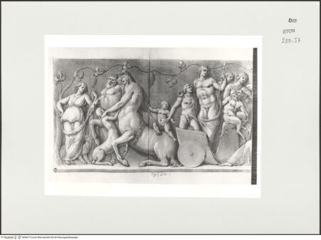 Vorderseite von Courtauld Institute, Conway Library [https://www.deutsche-digitale-bibliothek.de/content/lizenzen/rv-ez/] Serie von Zeichnungen nach einem Sarkophagrelief: Bacchus findet Ariadne auf Naxos (Palazzo Mattei, Rom)Linker Teil des Reliefs mit Bacchus auf einer von Kentauren gezogenen Biga, Pan und anderen Figuren - , bh566774_recto. Foto.