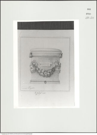 Vorderseite von Courtauld Institute, Conway Library [https://www.deutsche-digitale-bibliothek.de/content/lizenzen/rv-ez/] Pulvinar mit Girlande und Masken (Palazzo Mattei, Roma) - , bh566849_recto. Foto.