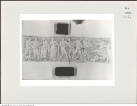 Vorderseite von Courtauld Institute, Conway Library [https://www.deutsche-digitale-bibliothek.de/content/lizenzen/rv-ez/] Zeichnungen nach einem antiken Sarkophagrelief (Villa Medici, Rom)Die Jagd auf den Calydonischen Eber (linker Teil des Reliefs) - , bh567749_recto. Foto.