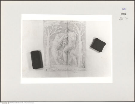 Vorderseite von Courtauld Institute, Conway Library [https://www.deutsche-digitale-bibliothek.de/content/lizenzen/rv-ez/] Herkules tötet den Nemeischen Löwen (Relief, Villa Medici, Roma) - , bh567759_recto. Foto.