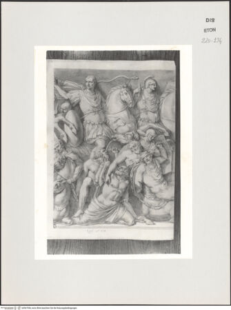 Vorderseite von Courtauld Institute, Conway Library [https://www.deutsche-digitale-bibliothek.de/content/lizenzen/rv-ez/] Serie von Zeichnungen nach einem antiken Sarkophagrelief mit Schlachtenszene (Palazzo Altemps, Rom)Mittlerer Teil - , bh567956_recto. Foto.