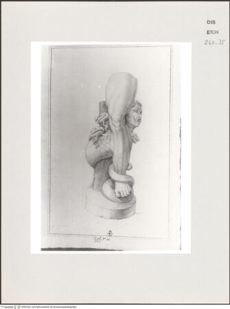 Vorderseite von Courtauld Institute, Conway Library [https://www.deutsche-digitale-bibliothek.de/content/lizenzen/rv-ez/] Bein des Herkules und die Hydra von Lerna (Statuenfragment, Museo Capitolino, Rom) - , bh567981_recto. Foto.