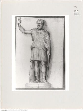 Vorderseite von Courtauld Institute, Conway Library [https://www.deutsche-digitale-bibliothek.de/content/lizenzen/rv-ez/] Septimius Severus (Statue) - , bh568001_recto. Foto.