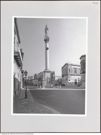 Vorderseite von Sigismondi, Roberto [https://www.deutsche-digitale-bibliothek.de/content/lizenzen/rv-fz/] Mariensäule (Colonna Madonna delle Grazie) - Gesamtansicht, bh568520_recto. Foto: Sigismondi, Roberto.