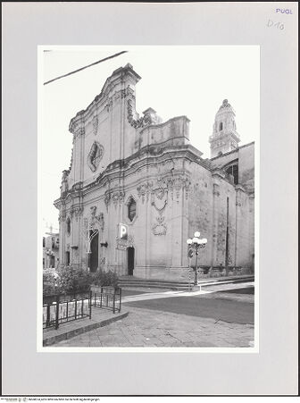 Vorderseite von Sigismondi, Roberto [https://www.deutsche-digitale-bibliothek.de/content/lizenzen/rv-fz/] Chiesa Matrice di San Nicola - Ansicht von Südwesten, bh568574_recto. Foto: Sigismondi, Roberto.