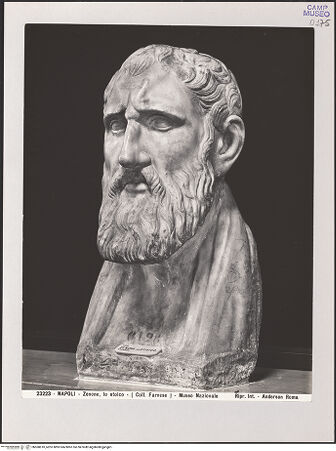 Vorderseite von Alinari [https://www.deutsche-digitale-bibliothek.de/content/lizenzen/rv-ez/] Herme des Zenon, Kopie nach einem griechischen Original aus dem 3. Jahrhundert v. Chr. - Gesamtansicht, bh568610_recto. Foto.