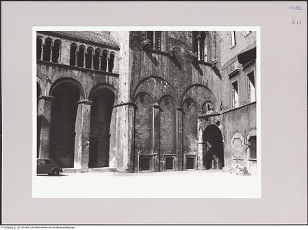 Vorderseite von Bibliotheca Hertziana [https://www.deutsche-digitale-bibliothek.de/content/lizenzen/rv-fz/] CattedraleSüdseite und SüdquerhausSüdquerhaus - Teilansicht von Südwesten, bh573097_recto. Foto: Hahn, Hanno.