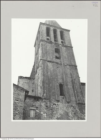 Vorderseite von Bibliotheca Hertziana [https://www.deutsche-digitale-bibliothek.de/content/lizenzen/rv-ez/] San FortunatoCampanile - Ostseite, bh573181_recto. Foto.