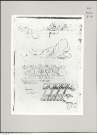 Vorderseite von Istituto Nazionale per la Grafica [https://www.deutsche-digitale-bibliothek.de/content/lizenzen/rv-ez/] Codice A (2501 A)Tempel des Iupiter Serapis, architektonische Details - , bh575486_recto. Foto.