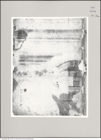 Vorderseite von Istituto Nazionale per la Grafica [https://www.deutsche-digitale-bibliothek.de/content/lizenzen/rv-ez/] Codice D (2504)Aufriss-Fragment eines Gesimses - , bh575623_recto. Foto.