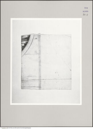 Vorderseite von Istituto Nazionale per la Grafica [https://www.deutsche-digitale-bibliothek.de/content/lizenzen/rv-ez/] Codice D (2504)Fragment eines ionischen Kapitells - , bh575624_recto. Foto.