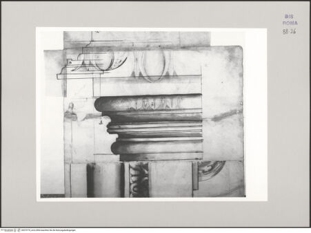 Vorderseite von Istituto Nazionale per la Grafica [https://www.deutsche-digitale-bibliothek.de/content/lizenzen/rv-ez/] Codice C (2502)Pantheon, Säulenbasis im Innenraum - , bh575776_recto. Foto.