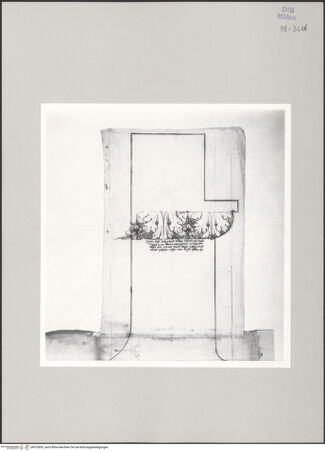 Vorderseite von Istituto Nazionale per la Grafica [http://creativecommons.org/publicdomain/mark/1.0/] Codice C (2502)Tempel der Venus Genetrix, Fortsetzung des Architravs von fol. 34 v nach oben - , bh575853_recto. Foto.