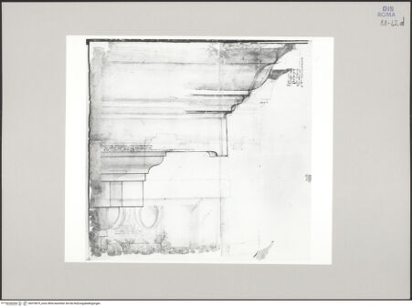 Vorderseite von Istituto Nazionale per la Grafica [https://www.deutsche-digitale-bibliothek.de/content/lizenzen/rv-ez/] Codice C (2502)Marcellustheater, Architrav und ionisches Kapitell - , bh575875_recto. Foto.