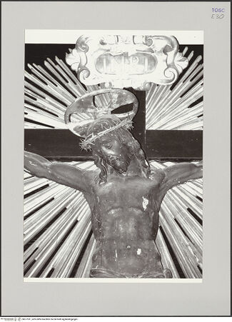 Vorderseite von Röll, Johannes [https://rightsstatements.org/page/CNE/1.0/] Kruzifix - Detail: Oberkörper, bh577811_recto. Foto: Röll, Johannes.