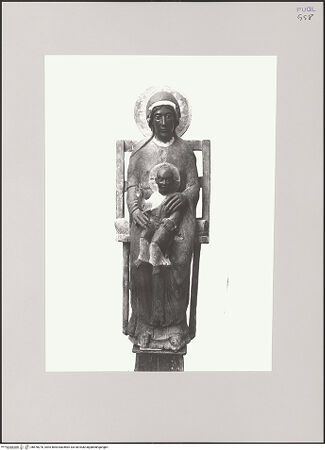 Vorderseite von ICCD [https://www.deutsche-digitale-bibliothek.de/content/lizenzen/rv-ez/] Madonna - Gesamtansicht (vor der Restaurierung), bh578270_recto. Foto.