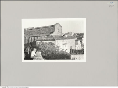 Vorderseite von Bibliotheca Hertziana [https://www.deutsche-digitale-bibliothek.de/content/lizenzen/rv-fz/] Pieve & Basilica - Linke Flanke, bh578379_recto. Foto: Hahn, Hanno.